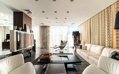 3-КОМН. КВАРТИРА С ОТДЕЛКОЙ 177.5 М² НА 7 ЭТАЖЕ
