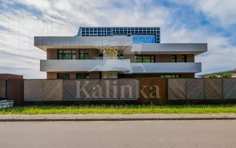 2-этажный коттедж 1 050 м² с отделкой