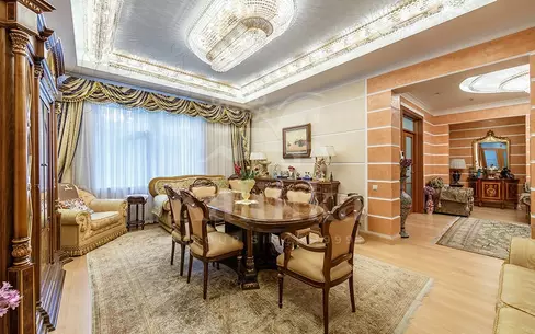 2-этажный коттедж 823.4 м² с отделкой