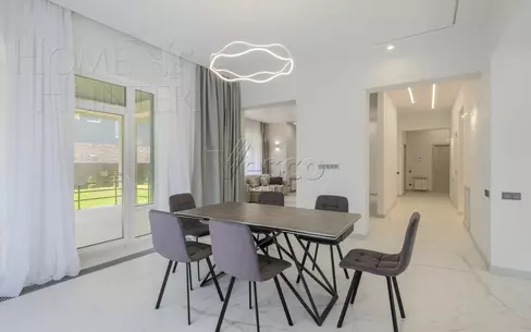 2-этажный коттедж 270 м² с отделкой
