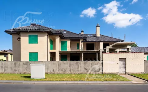 2-этажный коттедж 800 м² без отделки
