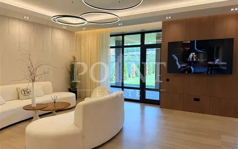 2-этажный коттедж 340 м² с отделкой