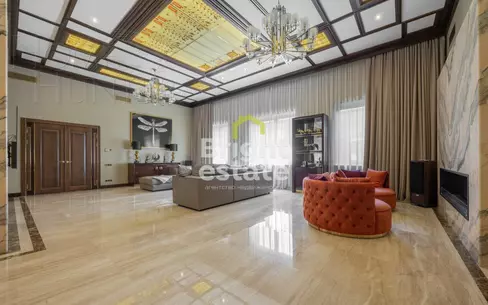 2-этажный коттедж 1 800 м² с отделкой