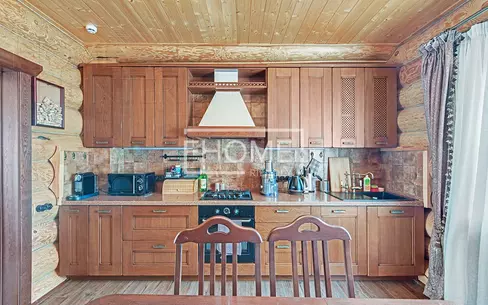 2-этажный коттедж 350 м² с отделкой