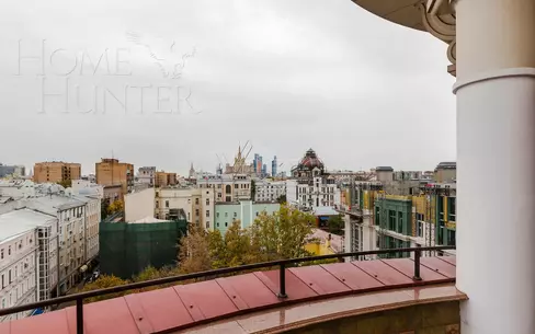 7-комн. кв., 308 м², 7/8 этаж