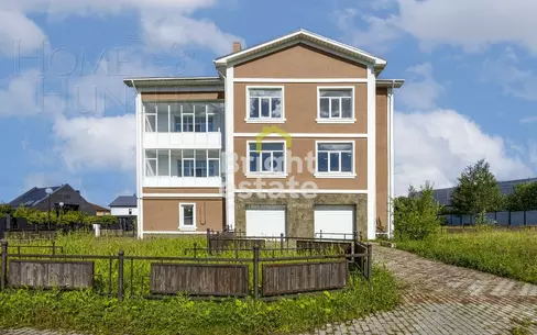 3-этажный таунхаус 345 м² без отделки