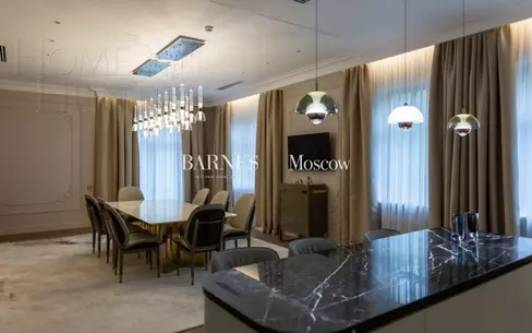 2-этажный коттедж 543 м² с отделкой