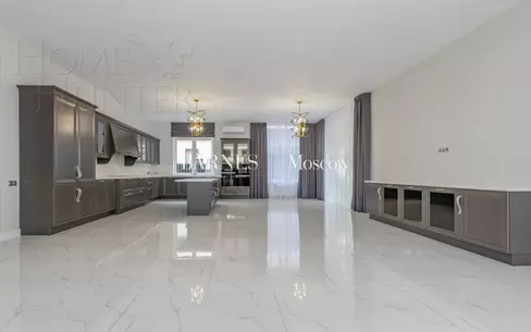 2-этажный коттедж 406 м² с отделкой
