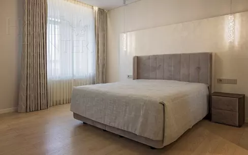 4-КОМН. КВАРТИРА С ОТДЕЛКОЙ 138 М² НА 18 ЭТАЖЕ