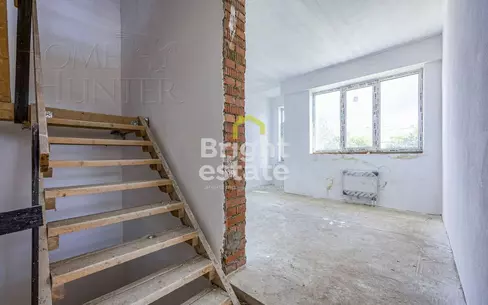 3-этажный таунхаус 345 м² без отделки