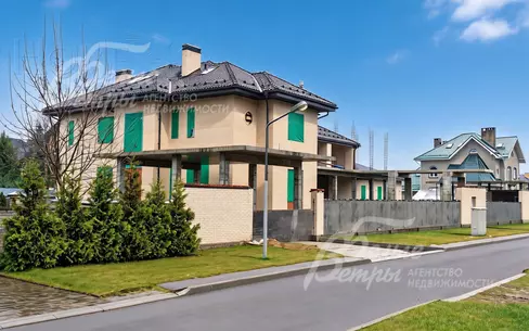 2-этажный коттедж 800 м² без отделки