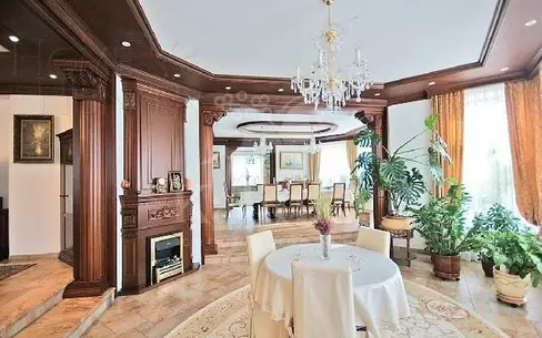 2-этажный коттедж 1 400 м² с отделкой