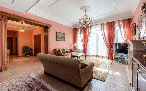 2-этажный коттедж 450 м² с отделкой