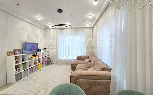 2-этажный коттедж 215 м² с отделкой