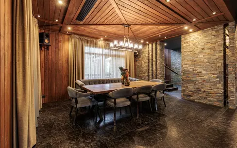 2-этажный коттедж 700 м² с отделкой