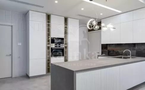 3-этажный коттедж 590 м² с отделкой