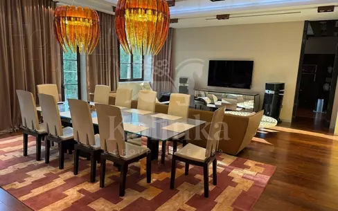 4-КОМН. КВАРТИРА С ОТДЕЛКОЙ 185.1 М² НА 2 ЭТАЖЕ