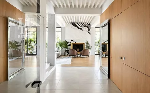 2-этажный коттедж 320 м² с отделкой
