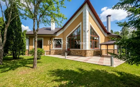 1-этажный коттедж 450 м² с отделкой