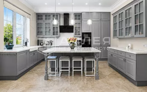 2-этажный коттедж 224.6 м² с отделкой