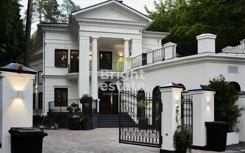 2-этажный коттедж 1 463 м² с отделкой