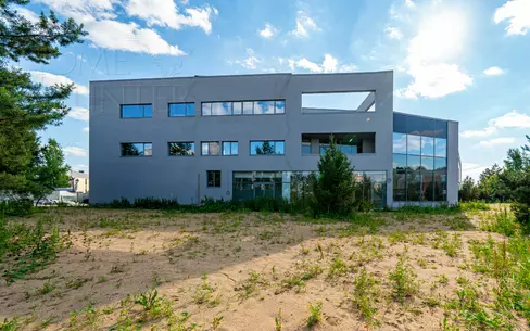 3-этажный коттедж 830 м² без отделки