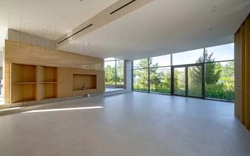 3-этажный коттедж 830 м² без отделки