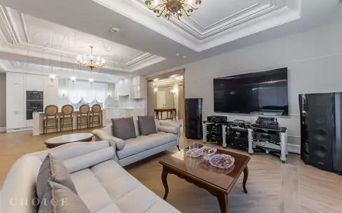 2-этажный коттедж 721 м² с отделкой
