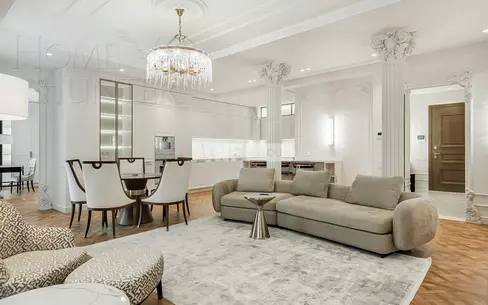 3-КОМН. АПАРТАМЕНТЫ С ОТДЕЛКОЙ 476.3 М² НА 3 ЭТАЖЕ