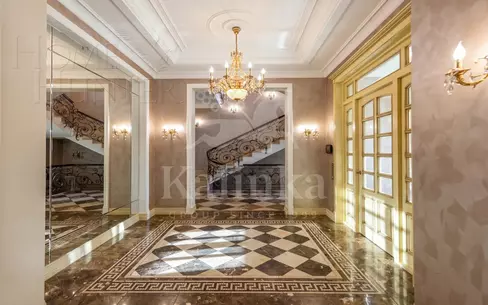 2-этажный коттедж 1 400 м² с отделкой