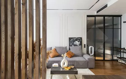 2-КОМН. КВАРТИРА С ОТДЕЛКОЙ 70 М² НА 3 ЭТАЖЕ