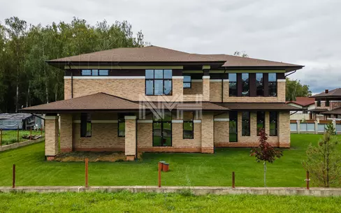 2-этажный коттедж 460 м² без отделки