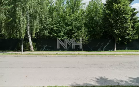 Участок 25.1 сот. в охраняемом поселке
