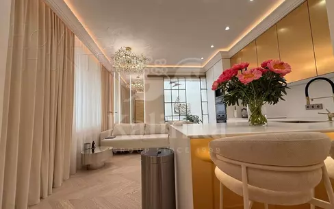 4-КОМН. КВАРТИРА С ОТДЕЛКОЙ 114 М² НА 3 ЭТАЖЕ