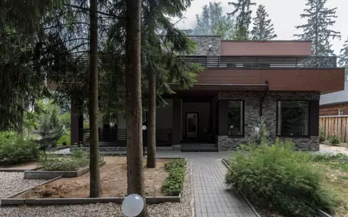 2-этажный коттедж 318 м² с отделкой