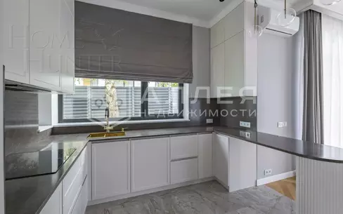 2-этажный коттедж 240 м² с отделкой
