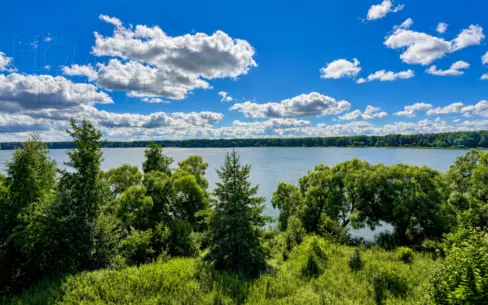 3-этажный коттедж 560 м² без отделки