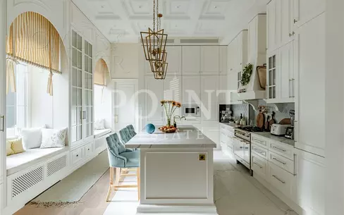 2-этажный коттедж 1 300 м² с отделкой