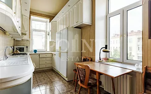 5-КОМН. КВАРТИРА С ОТДЕЛКОЙ 160 М² НА 6 ЭТАЖЕ