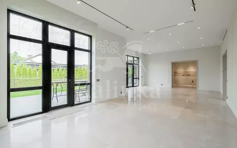 2-этажный коттедж 430 м² с отделкой