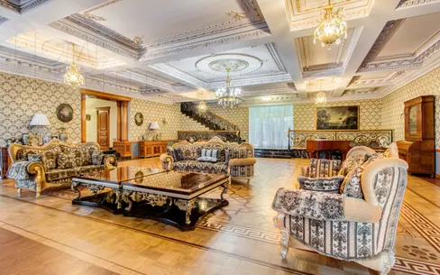 2-этажный коттедж 1 600 м² с отделкой