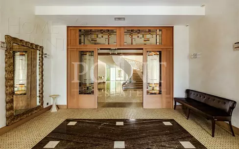 2-этажный коттедж 1 550 м² с отделкой