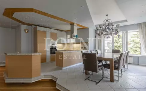 4-КОМН. КВАРТИРА С ОТДЕЛКОЙ 142 М² НА 3 ЭТАЖЕ