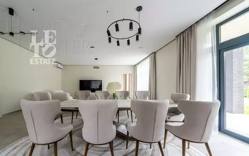 2-этажный коттедж 481.1 м² с отделкой