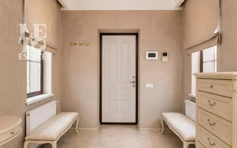 2-этажный коттедж 580 м² с отделкой