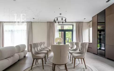 2-этажный коттедж 481.1 м² с отделкой