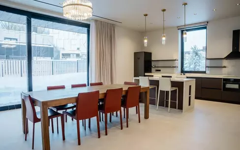 2-этажный коттедж 455 м² с отделкой
