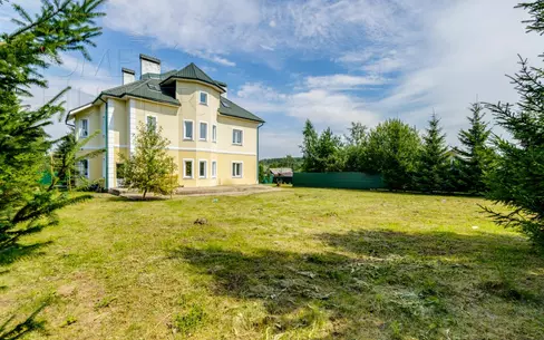 2-этажный коттедж 500 м² с отделкой