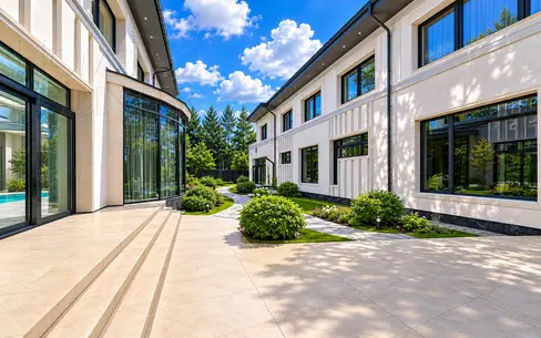 2-этажный коттедж 2 430 м² с отделкой