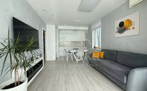 4-КОМН. КВАРТИРА С ОТДЕЛКОЙ 105 М² НА 17 ЭТАЖЕ